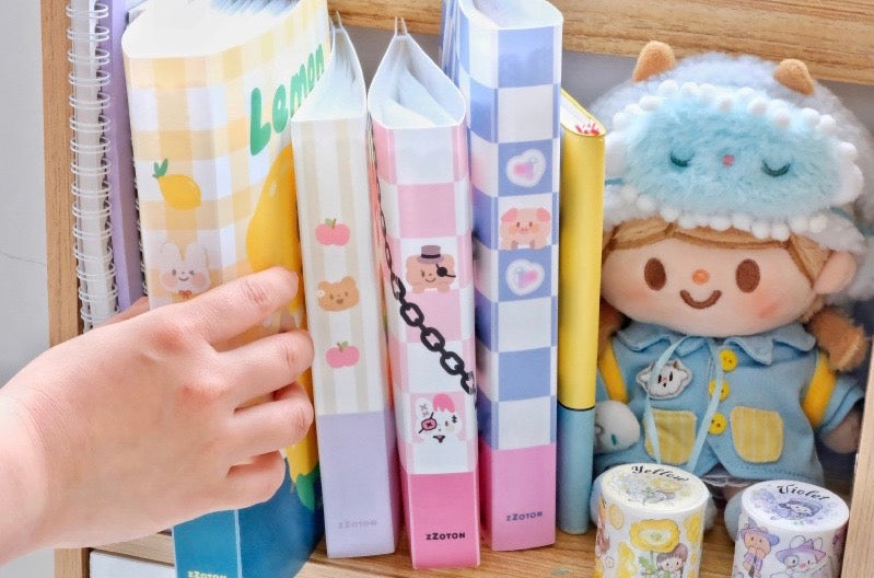 Molinta sticker keeper/holder