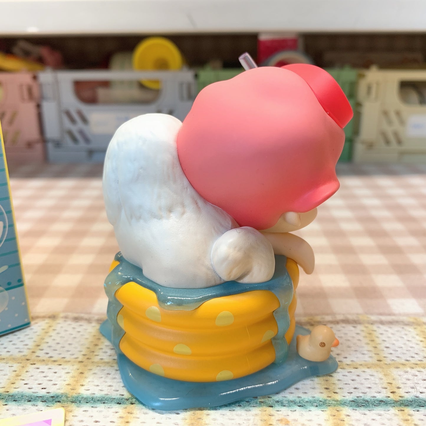 【PRELOVED and SALE 】POPMART Dimoo blind box toy Pets Vacation Puppy Bather