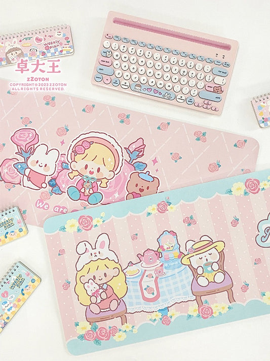 Molinta rose theme mouse mat