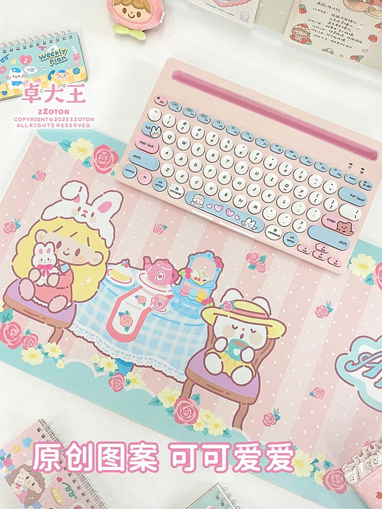 Molinta rose theme mouse mat