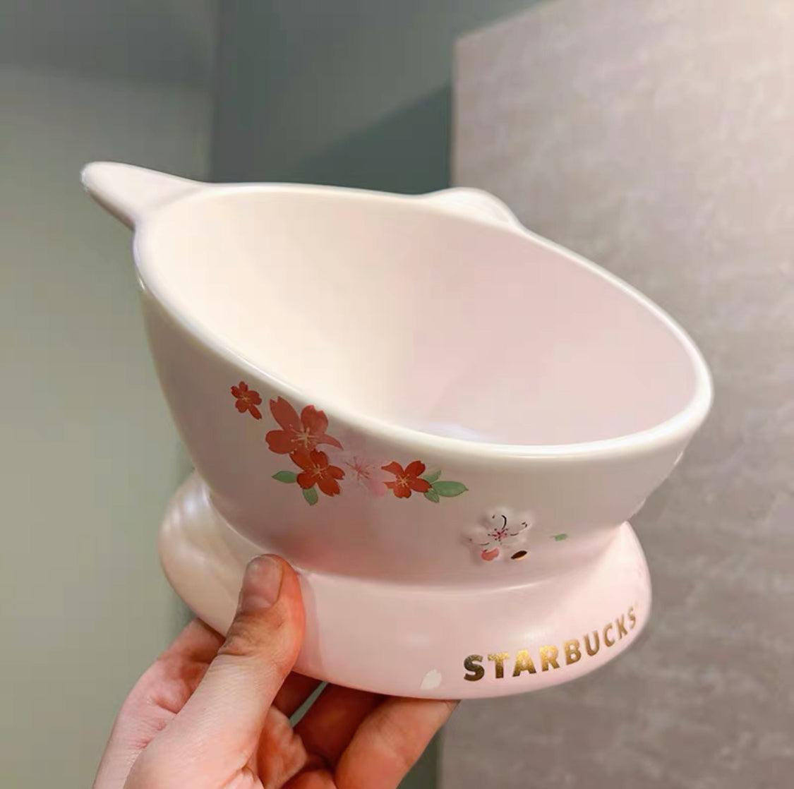Starbucks China 2022 Sakura Season 473ml pink sakura ceramics pet bowl