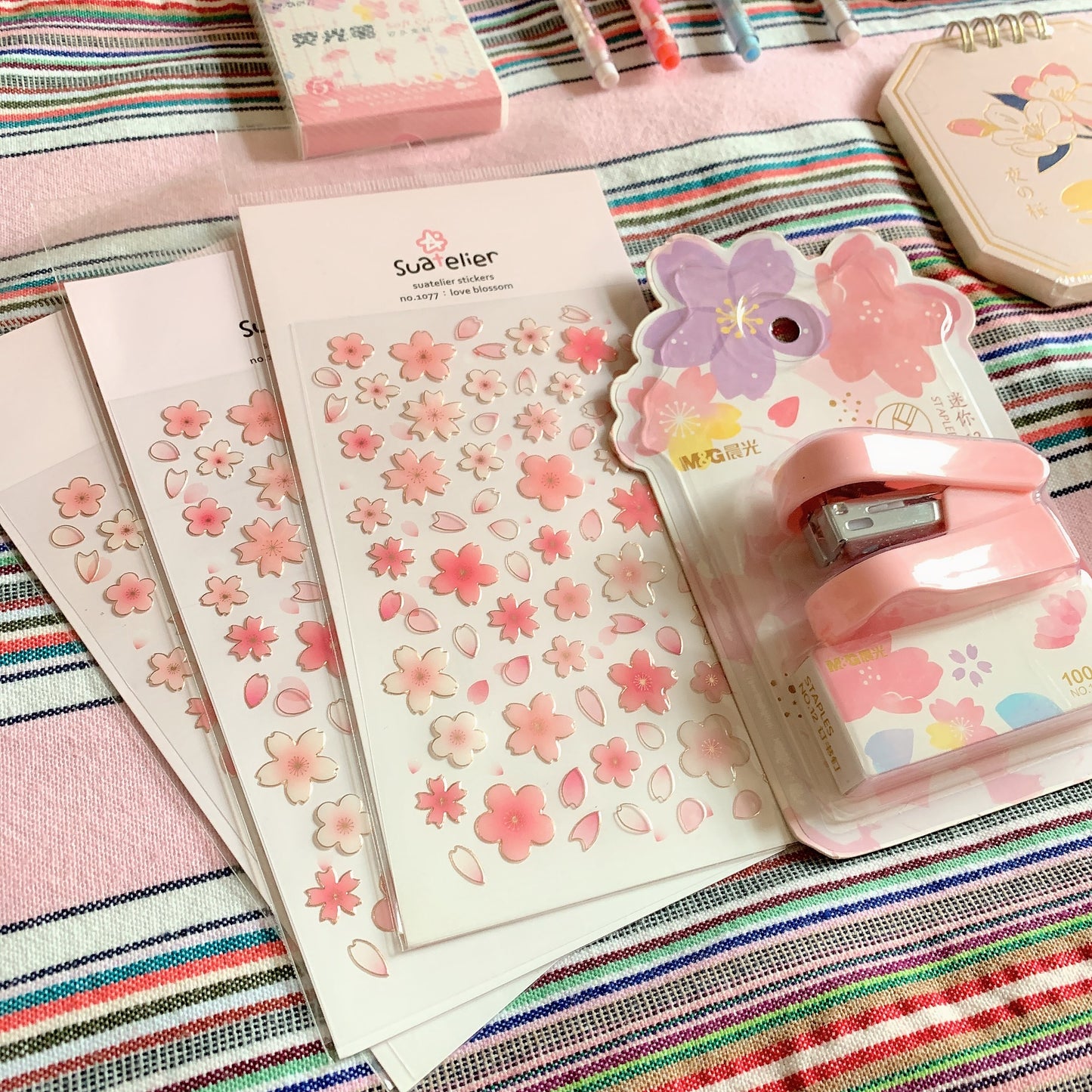 Sakura theme stationery set