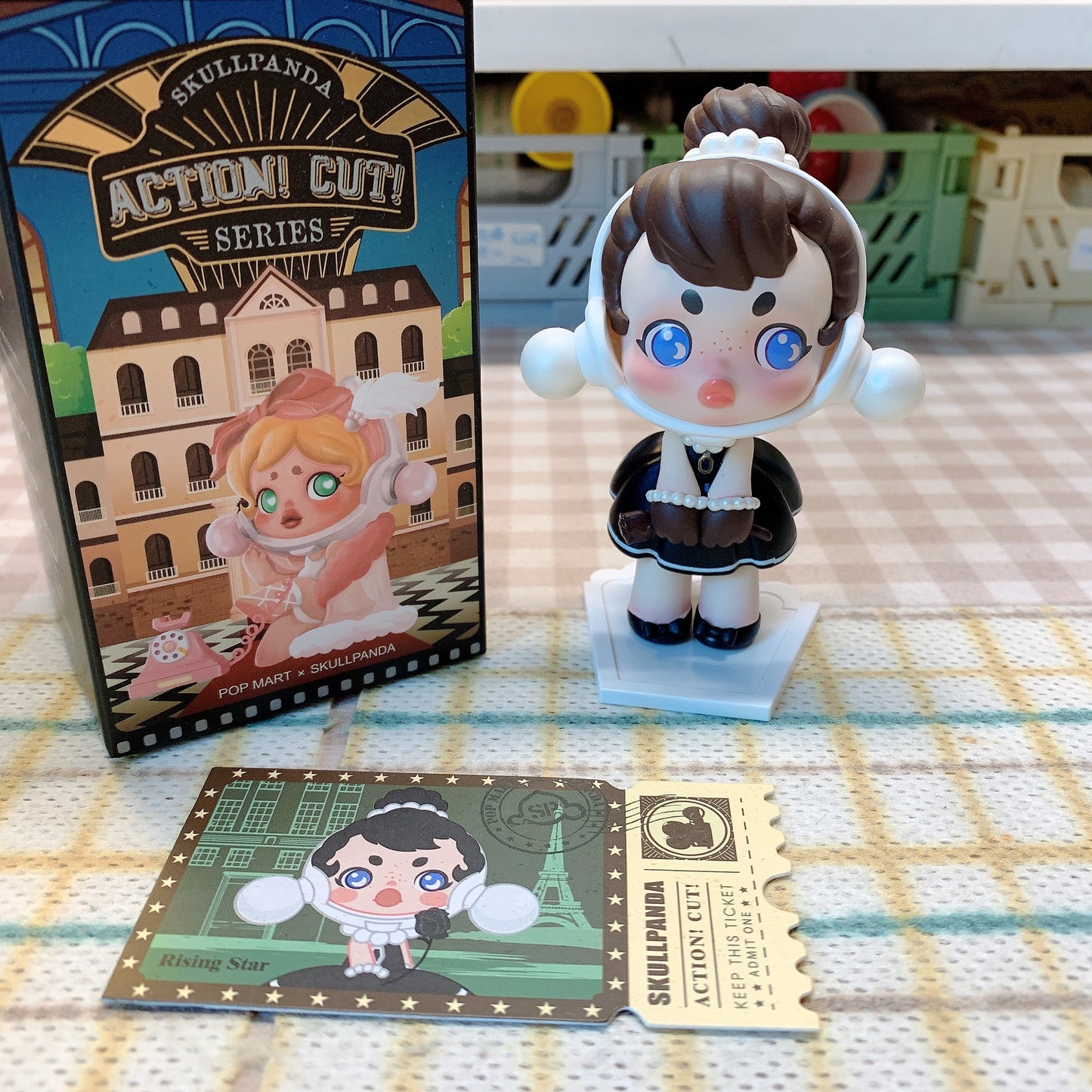 【PRELOVED and SALE 】POPMART Skullpanda blind box toy Action cut series Rising Star