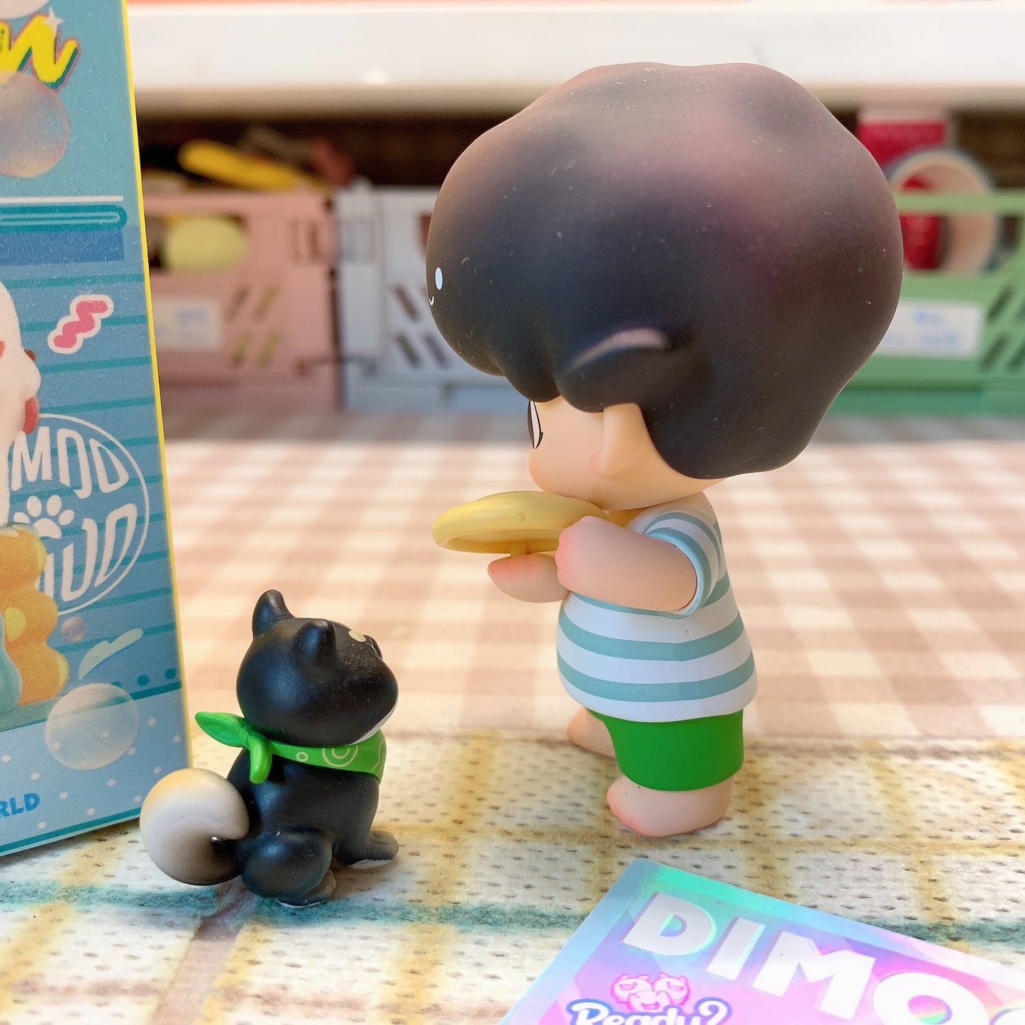 【PRELOVED and SALE 】POPMART Dimoo blind box toy Pets Vacation Frisbee Player
