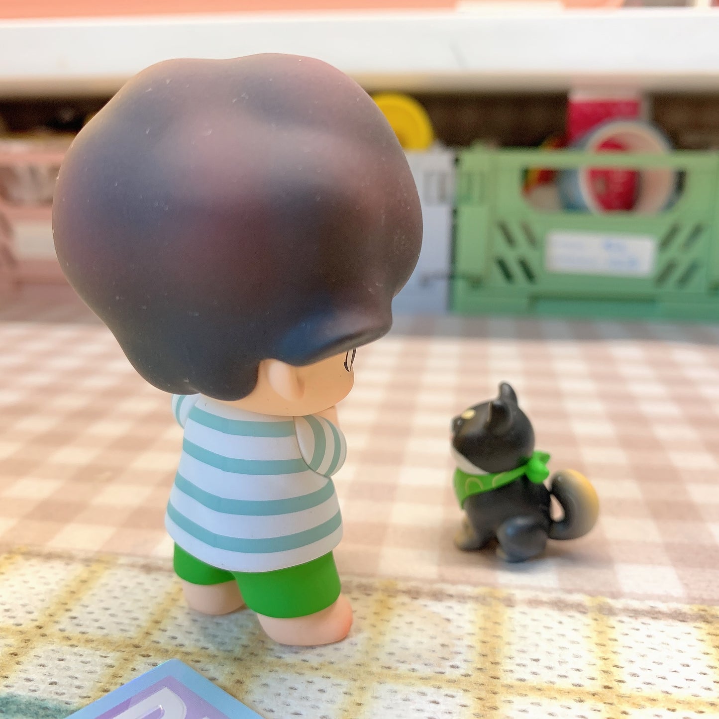 【PRELOVED and SALE 】POPMART Dimoo blind box toy Pets Vacation Frisbee Player