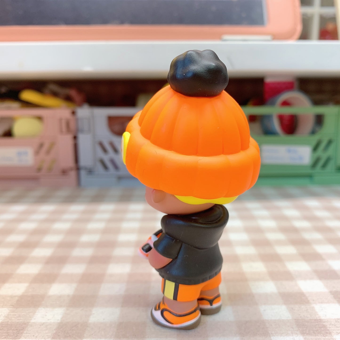 【PRELOVED and SALE 】POPMART Dimoo blind box toy Life University series Sneaker Collector