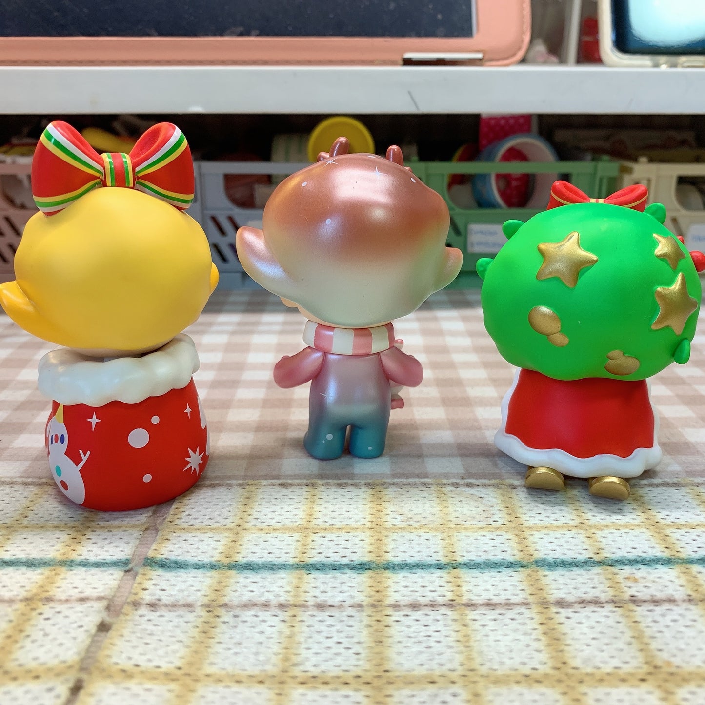 【PRELOVED and SALE 】POPMART Dimoo blind box toy Christmas series pack