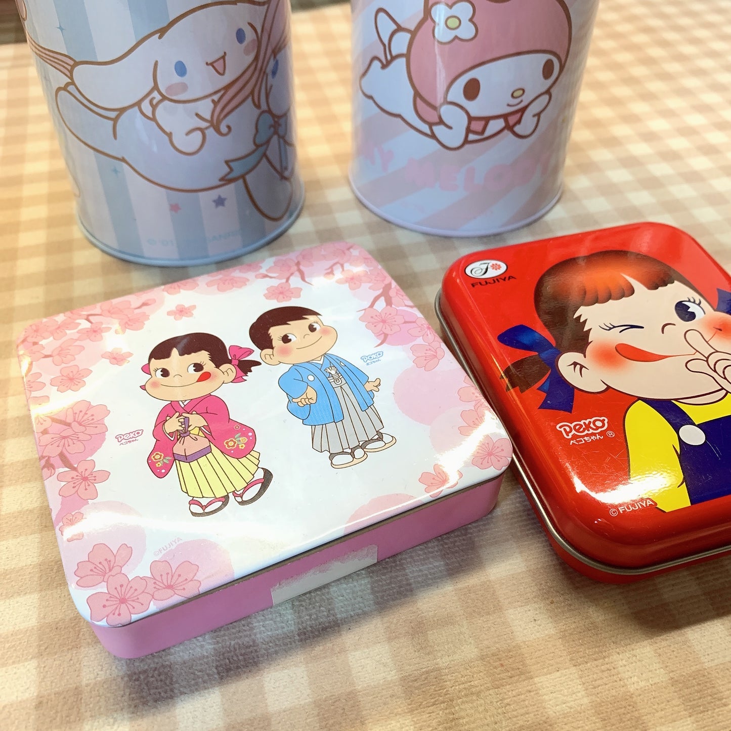 【Pre-loved and sale】sanrio and peko tin box set