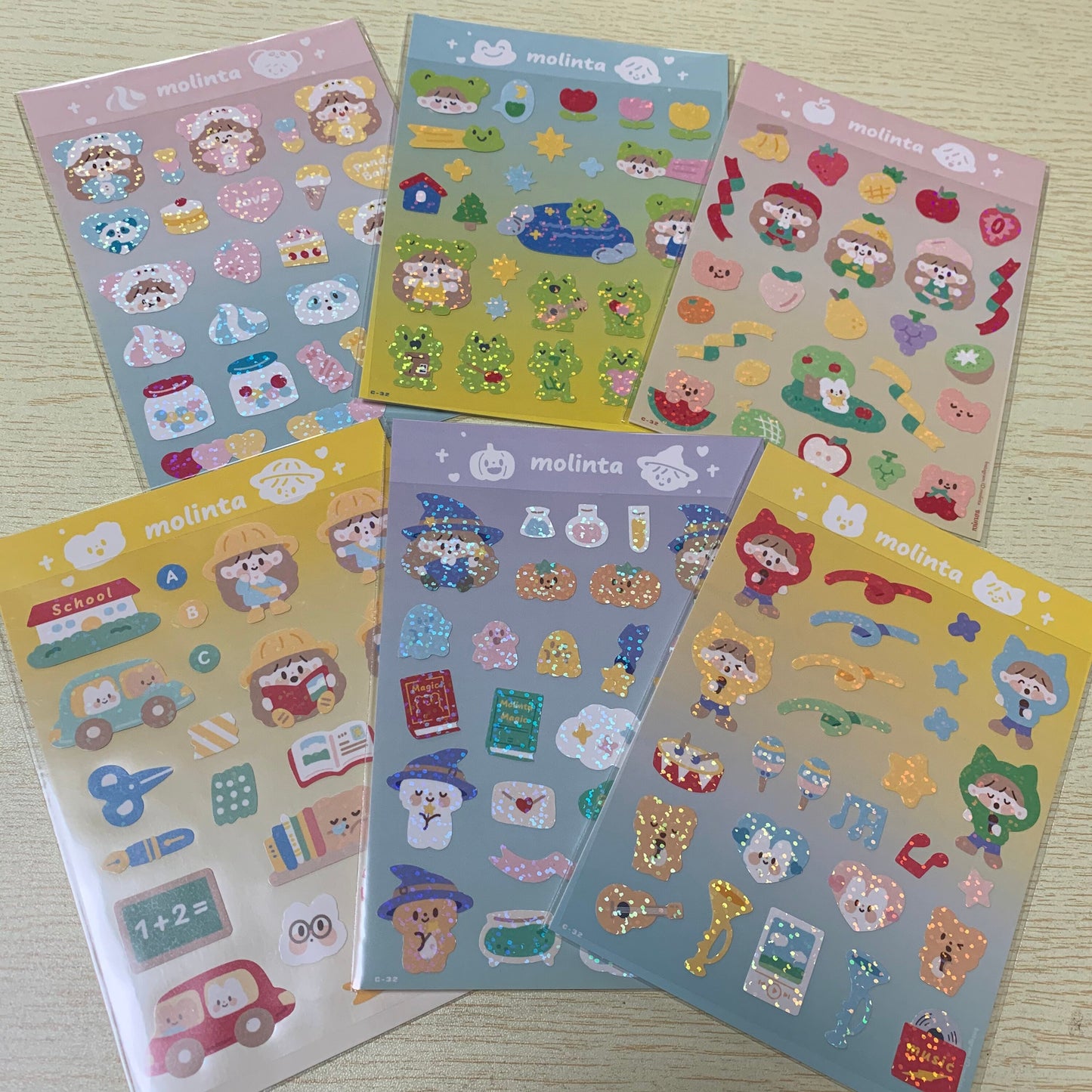 Molinta waterproof sticker set