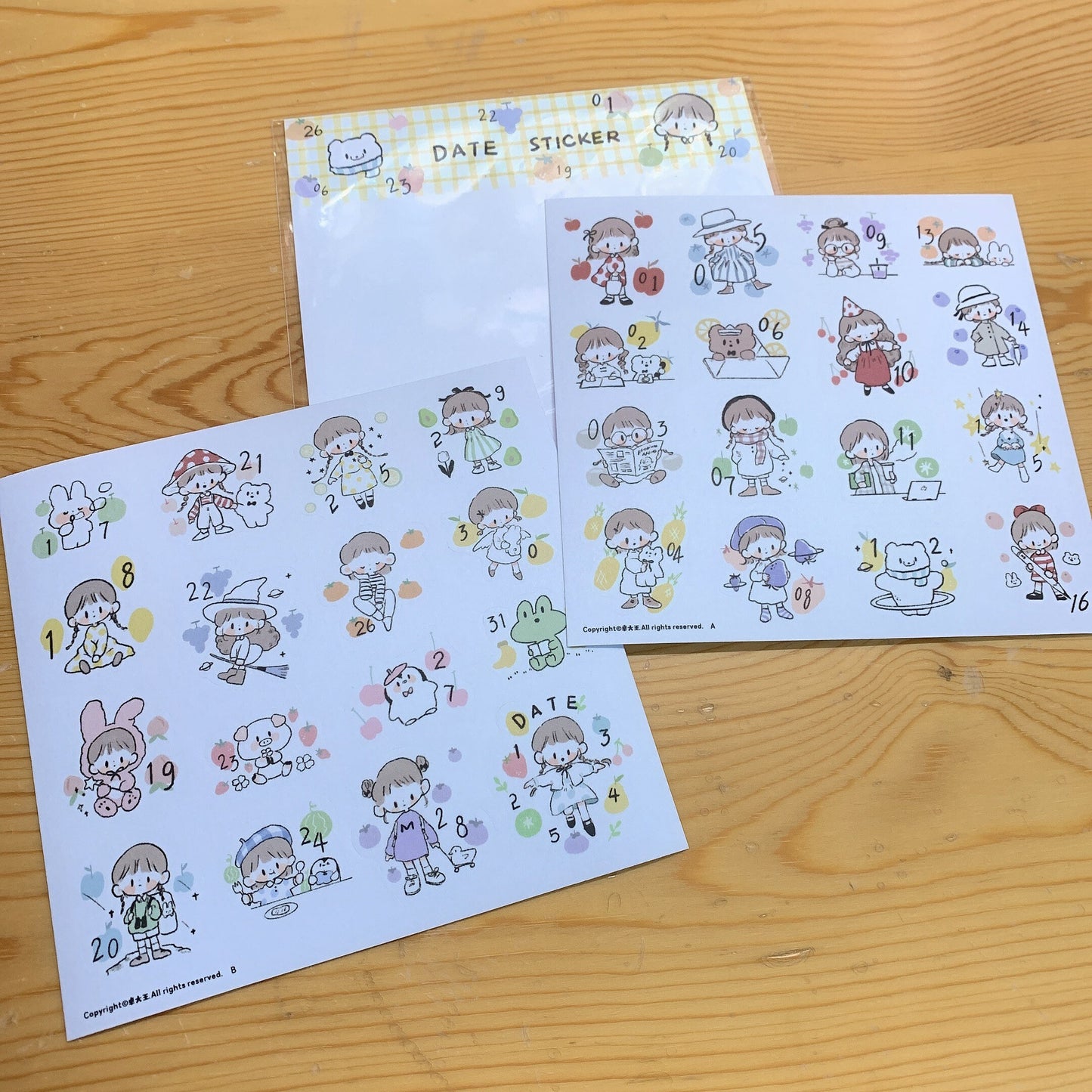 Molinta fruit dates sticker