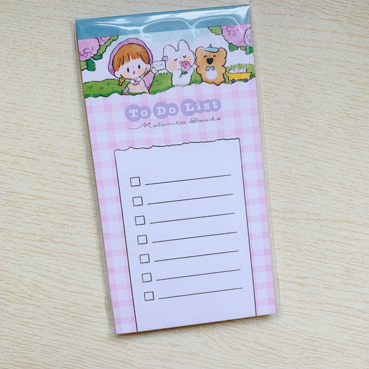 Molinta hydrangea girl to do list pad