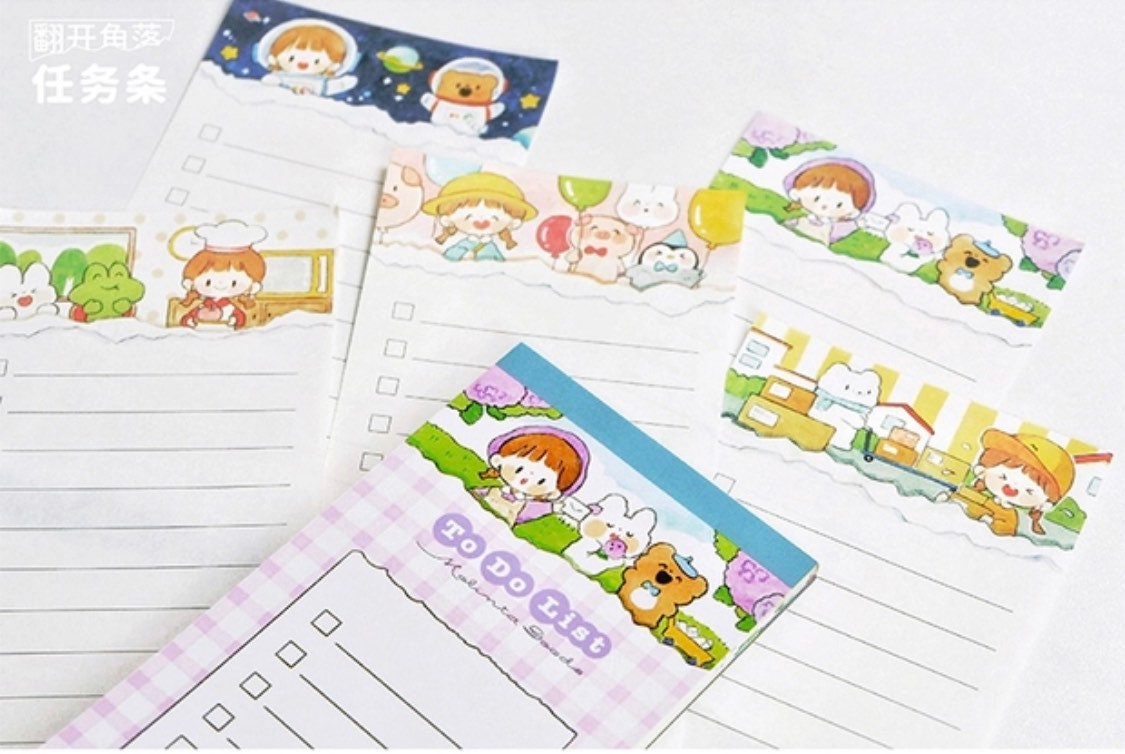 Molinta hydrangea girl to do list pad