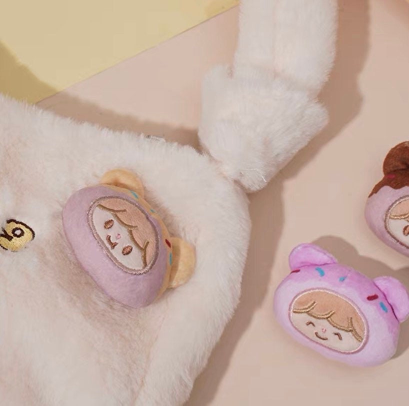 Molinta 「Baking Park」series stationery plush storage bag with 3 plush breastpin