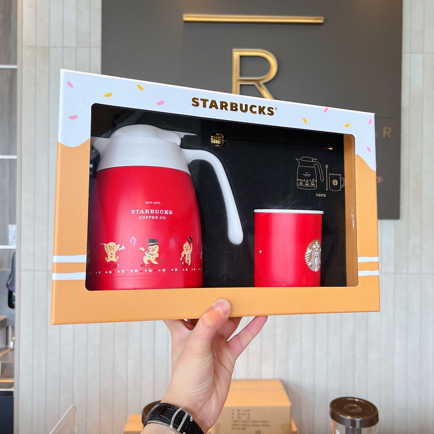 Starbucks × Thermos China 1L 2021 Christmas Gingerbread Man teapot with cup set