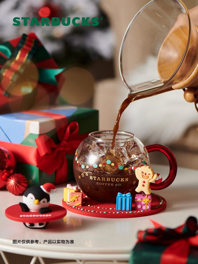 Starbucks China 400ml 2021 Christmas penguin gift box glass cup with cup mat and cover