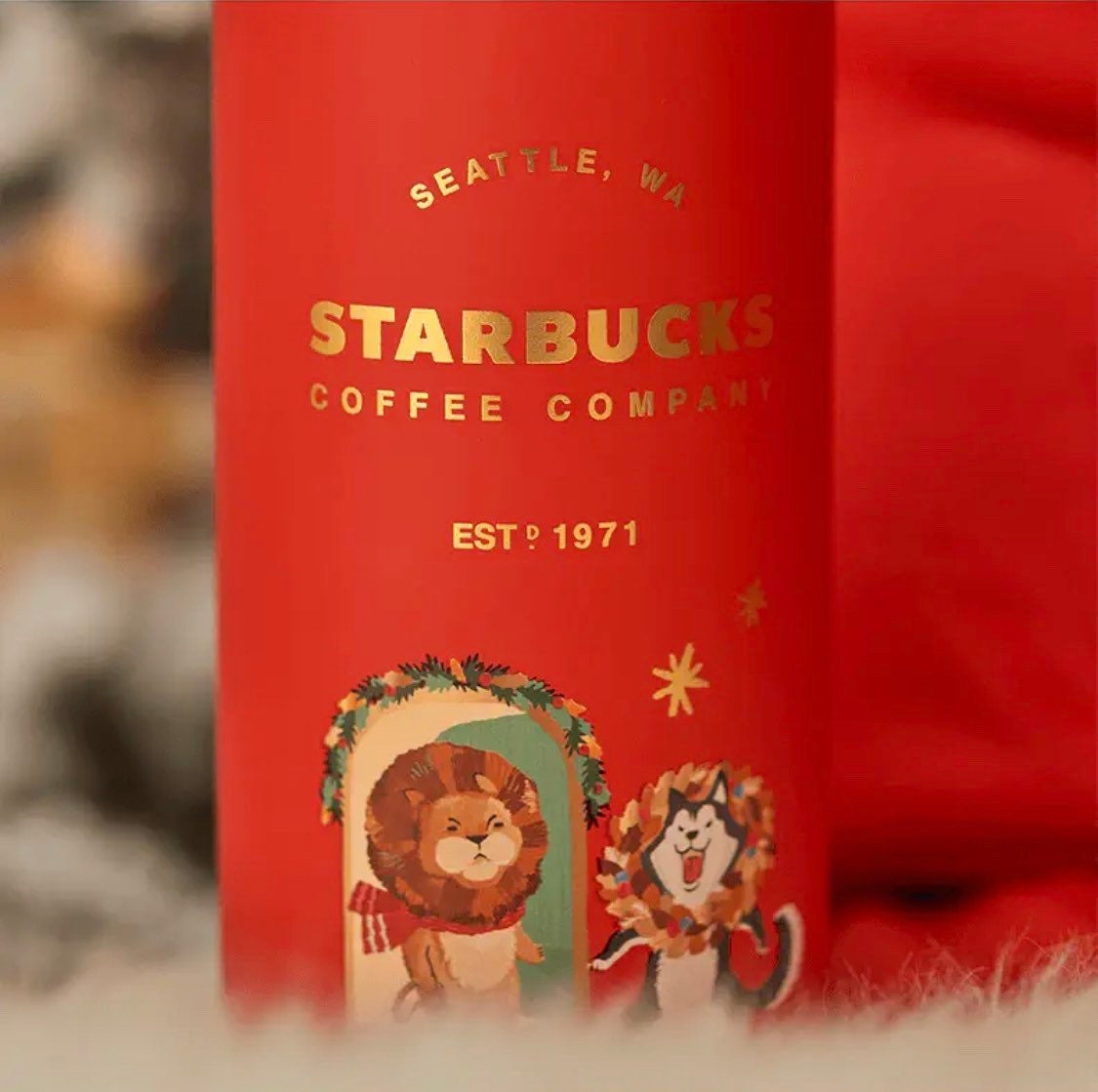Starbucks China 360ml 2021 Christmas red lion vacuum cup with red bow handbag