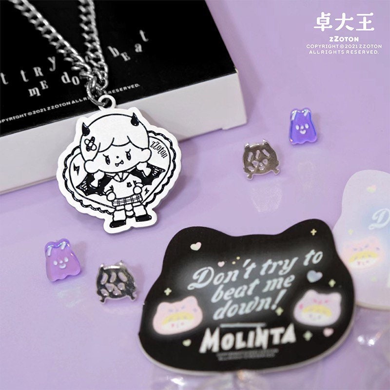Molinta bad girl necklace and earrings set