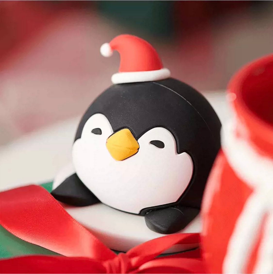 Starbucks China 500ml 2021 Christmas wool ball penguin mug