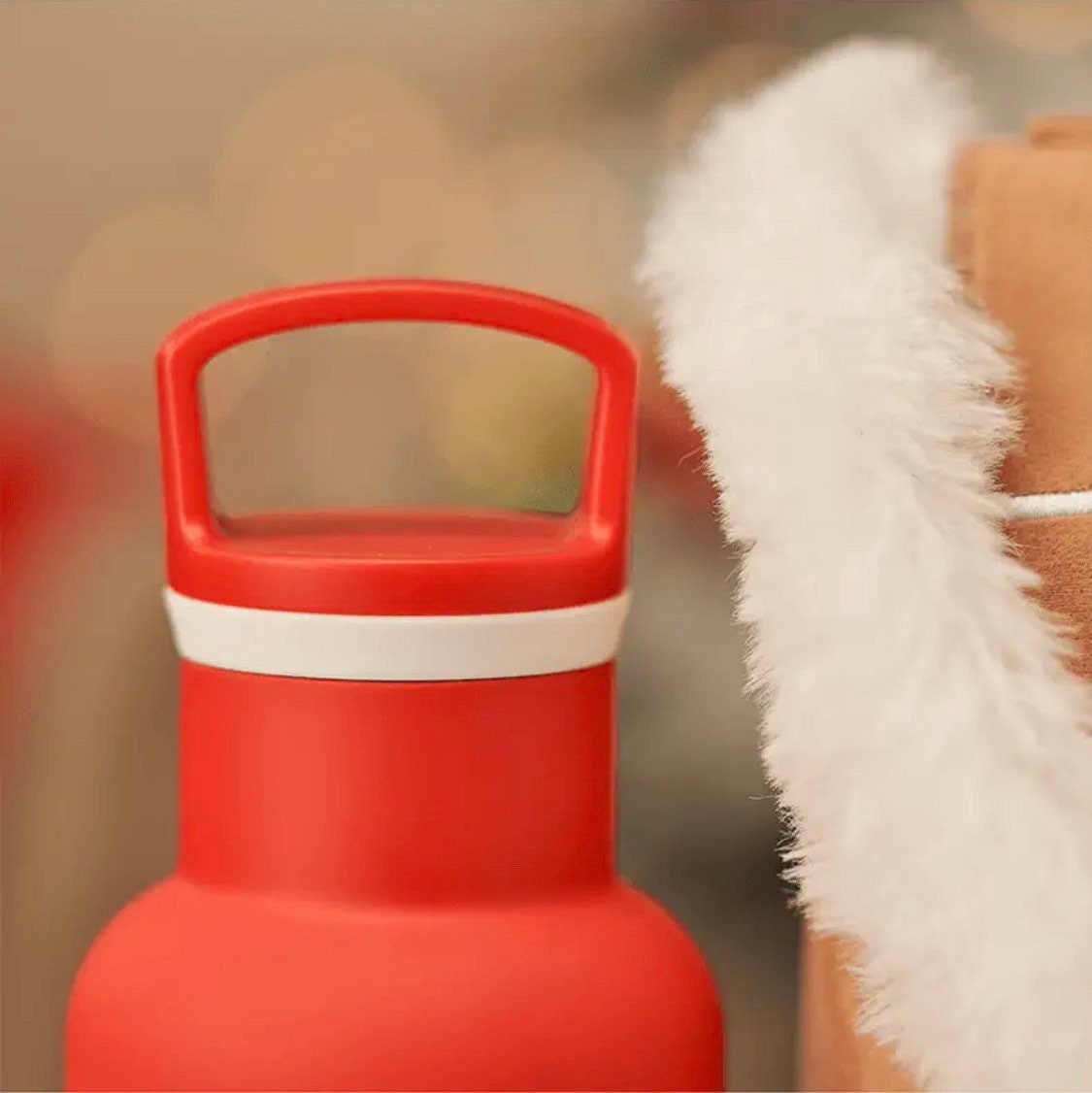 Starbucks China 355ml 2021 Christmas red lion vacuum cup with snowhouse bag