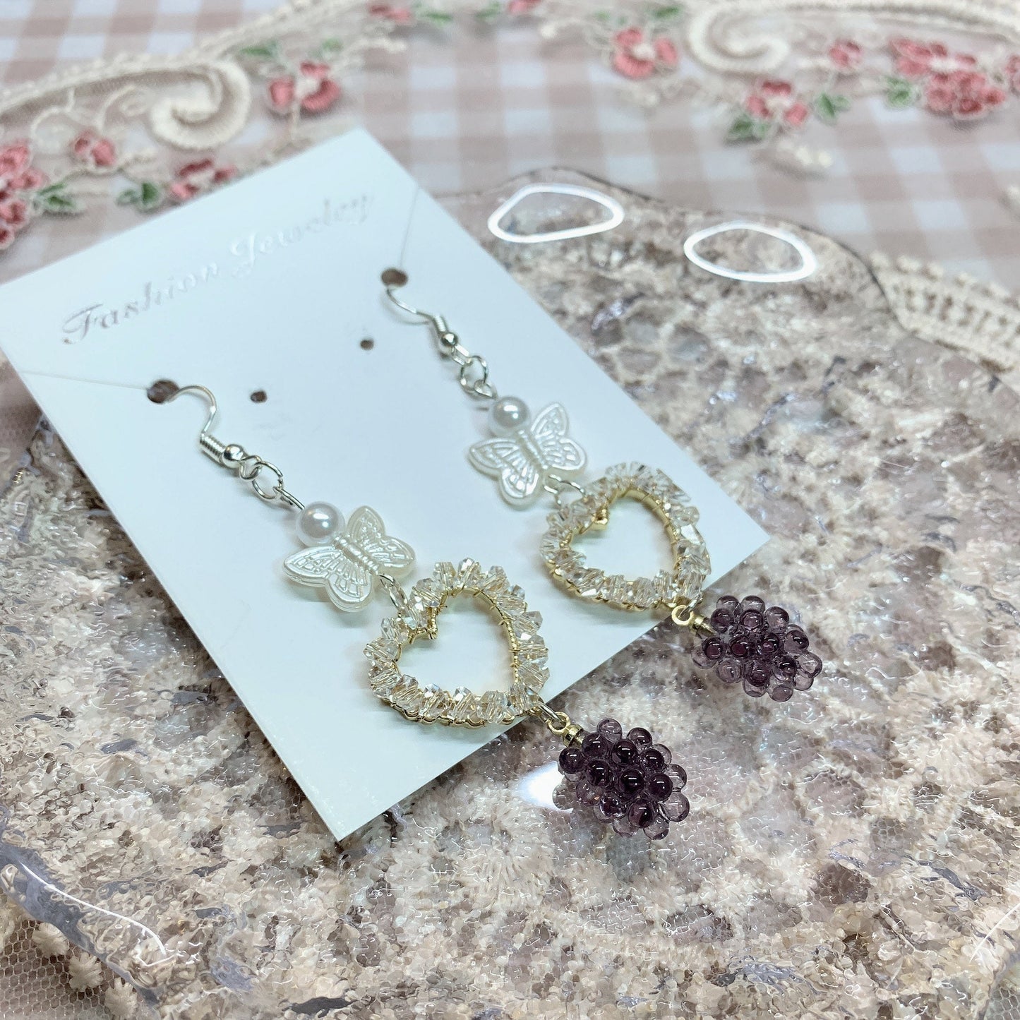 Moya handmade earrings「butterfly love」