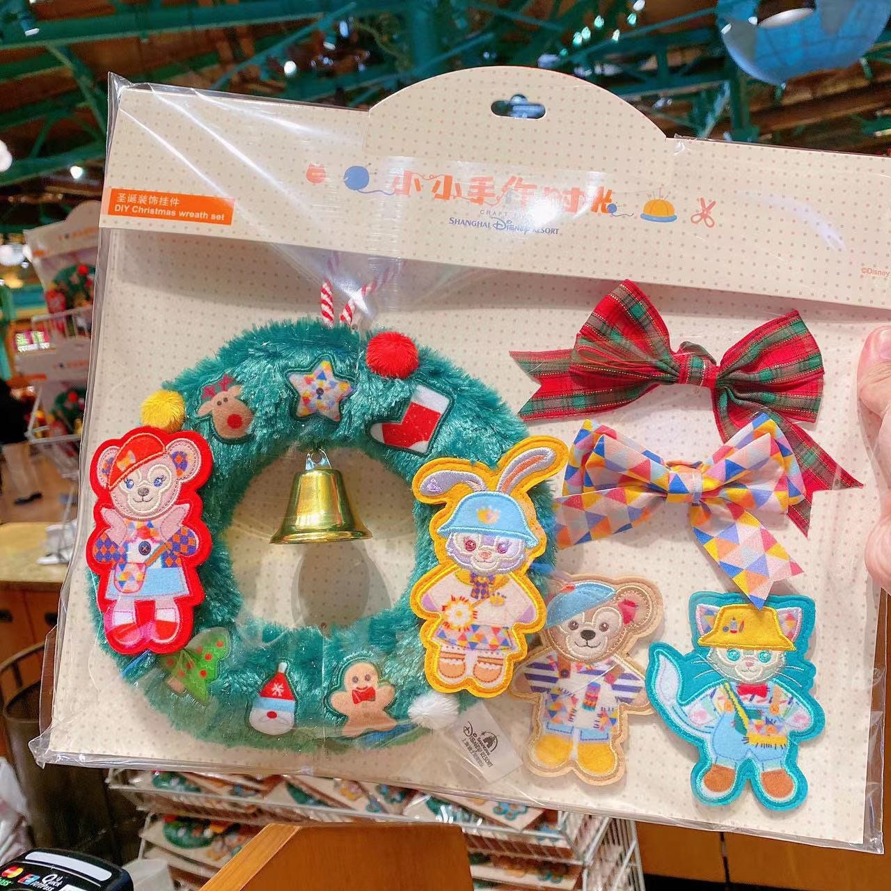 Shanghai Disneyland 「Duffy and friends」Craft time series DIY Christmas wreath set