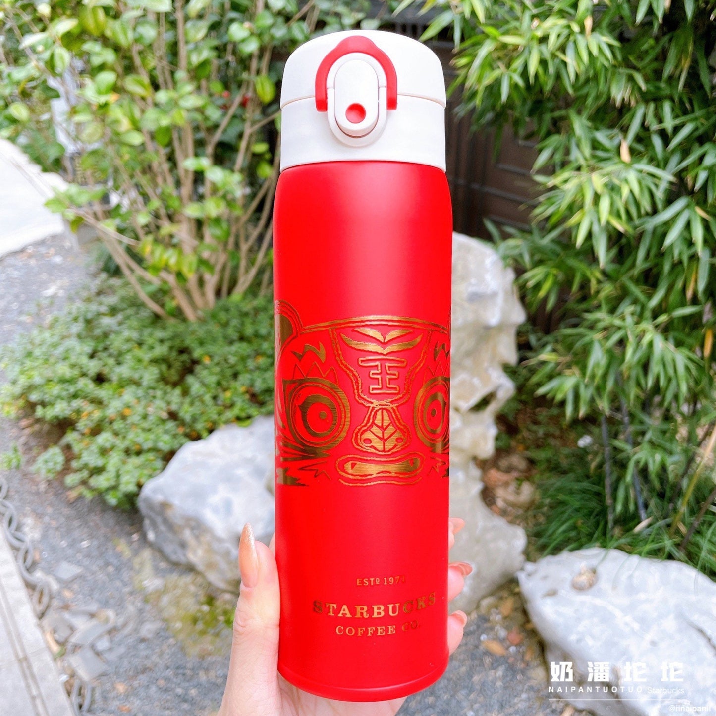 Starbucks × Thermos China 500ml 2022 new year tiger series red with golden Chinese traditional tiger pattern vacuum cup
