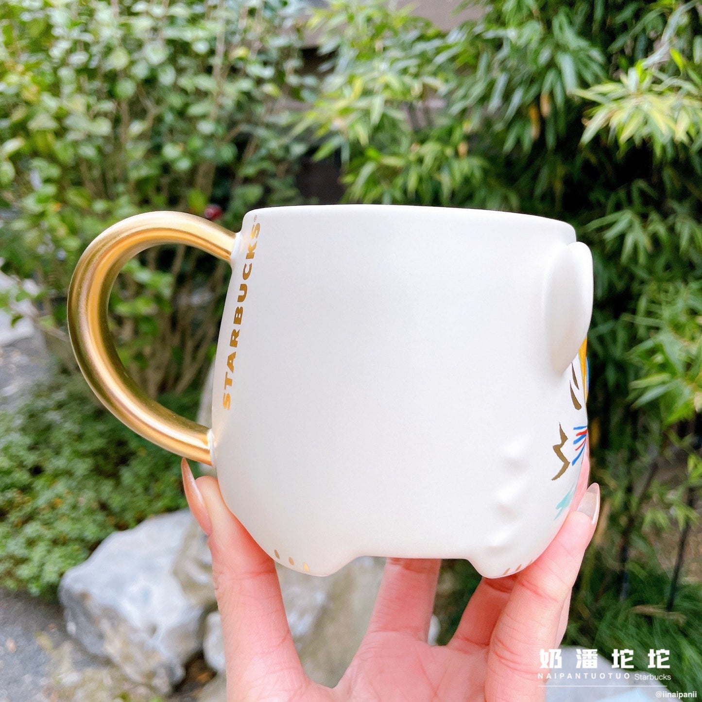 Starbucks China 355ml 2022 new year tiger series Chinese traditional white tiger ceramics mug