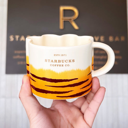 Starbucks China 355ml 2022 new year tiger series claw ceramics mug
