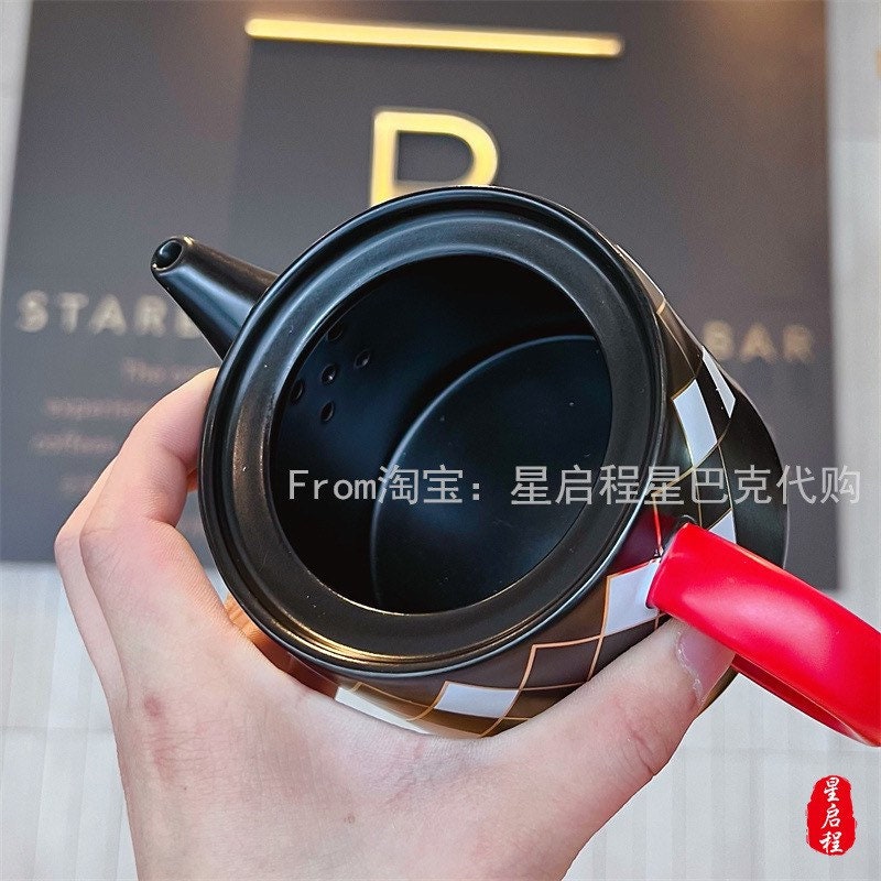 Starbucks China 225+505ml Valentine‘s Day chess series white&black chess board heart ceramic pot with glass cup set