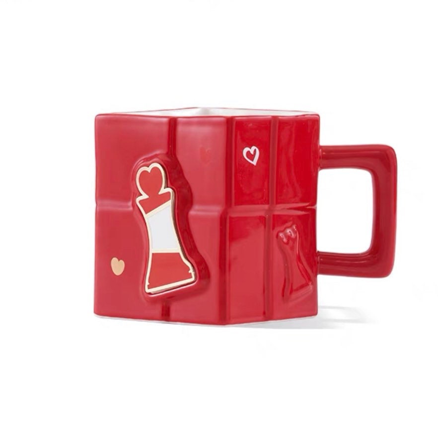 Starbucks China 414ml Valentine‘s Day chess series red&black chess checkerboard stamp ceramics mug